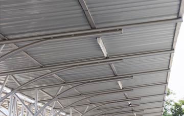 installing Maindy metal roofing